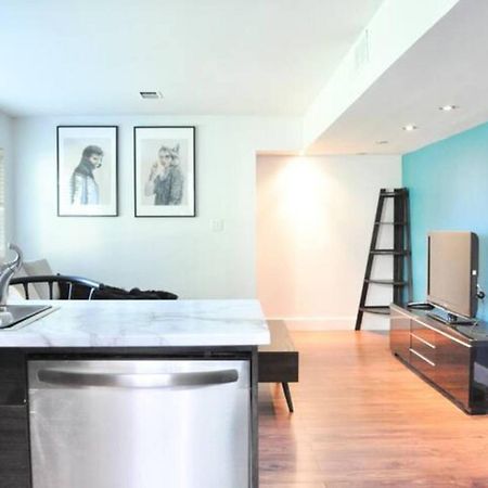 Cozy 1 Bd Suite Centrally Located North Vancouver Exteriér fotografie