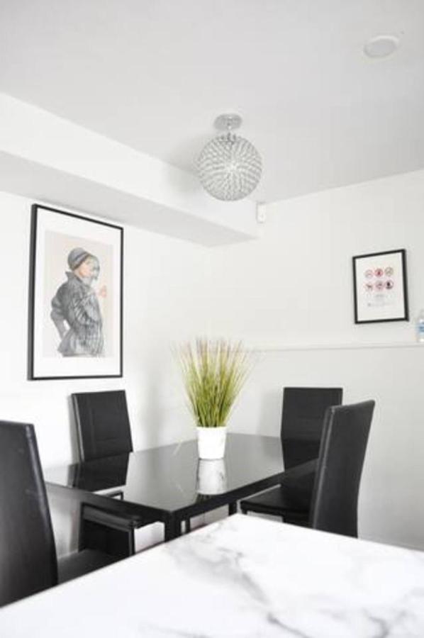 Cozy 1 Bd Suite Centrally Located North Vancouver Exteriér fotografie