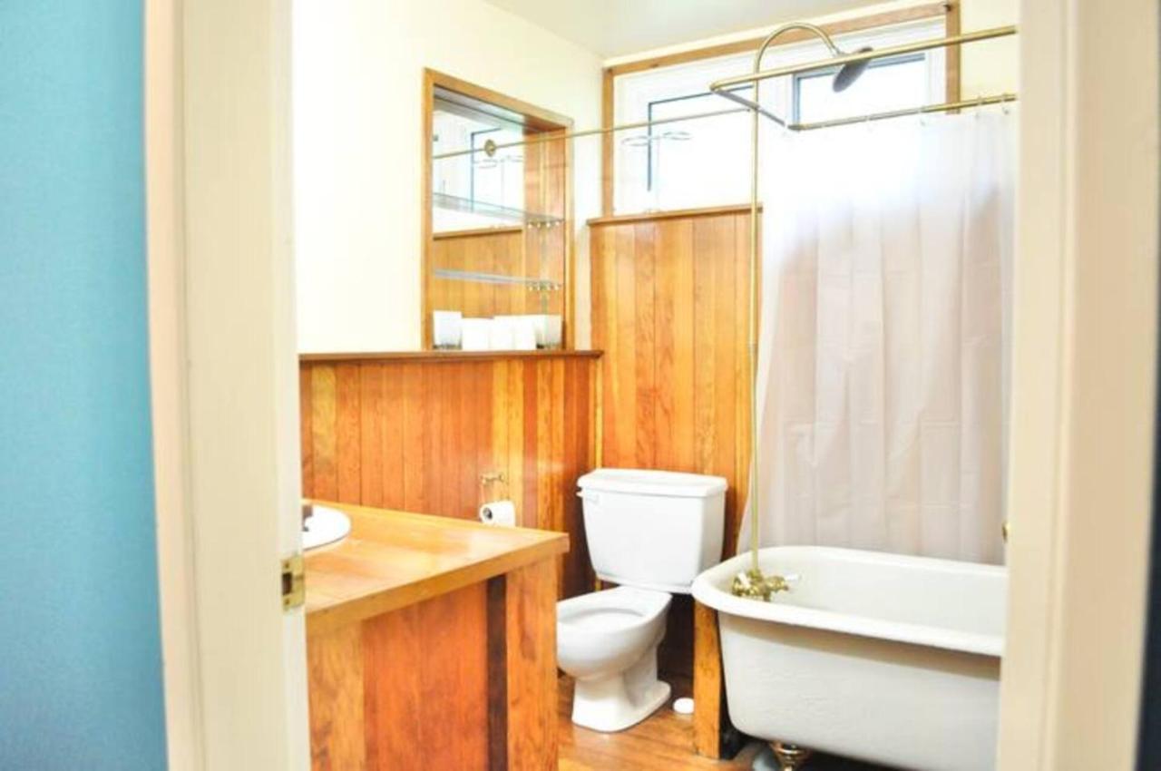 Cozy 1 Bd Suite Centrally Located North Vancouver Exteriér fotografie